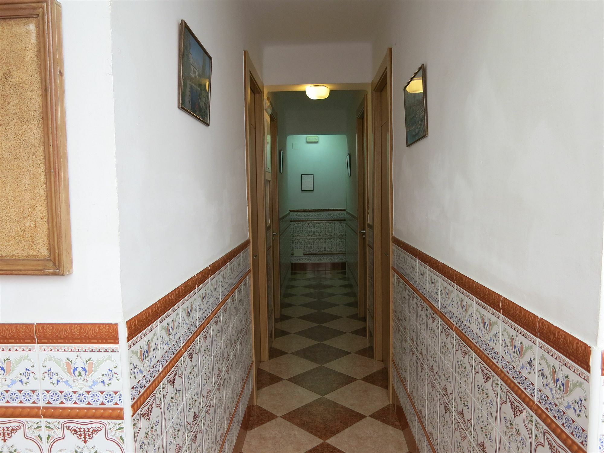 Hostal Guillot Torremolinos Buitenkant foto